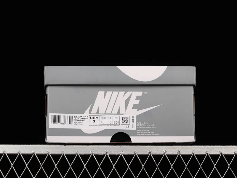 All categories Air Jordan Jordan series basketball shoes Air Jordan 1 High Pure original Air Jordan 1 High OG "Stealth" AJ1 Joe 1 white gray 555088-037